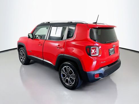 Used 2018 Jeep Renegade Limited w/ UConnect 8.4 Nav Group AWD/4WD image 5