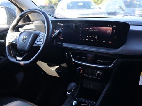 Used 2024 Buick Encore GX Sport Touring image 30