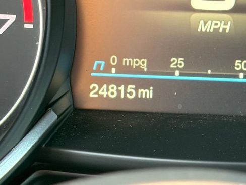Used 2023 Alfa Romeo Stelvio Veloce AWD/4WD image 17