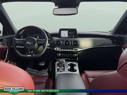 Used 2021 Kia Stinger GT2 image 13