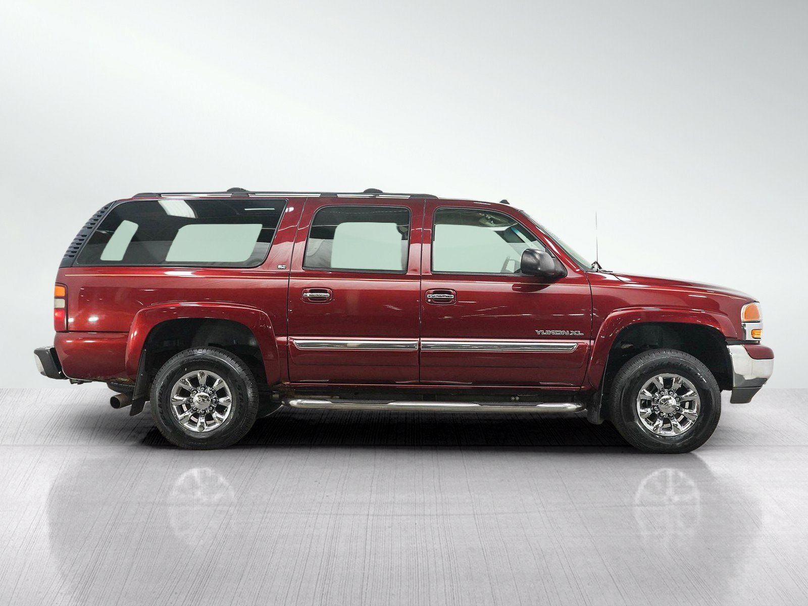 Used 2003 GMC Yukon XL 2500 SLT w/ 1SD Preferred Equipment Group AWD/4WD image 6