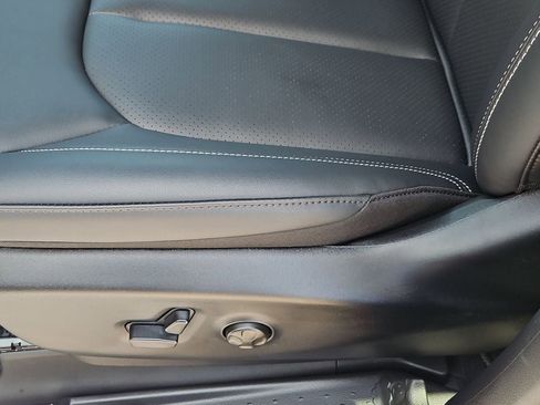 New 2027 Chrysler Pacifica Select FWD image 23
