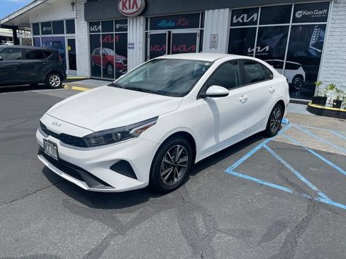 Used 2024 Kia Forte LXS FWD image 2