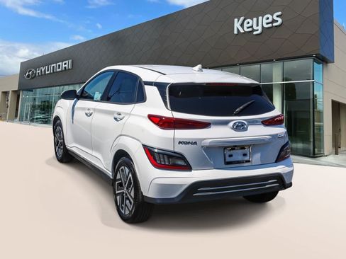 Certified 2023 Hyundai Kona Limited FWD image 7