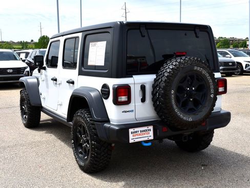 Used 2023 Jeep Wrangler Unlimited w/ Cold Weather Group AWD/4WD image 4
