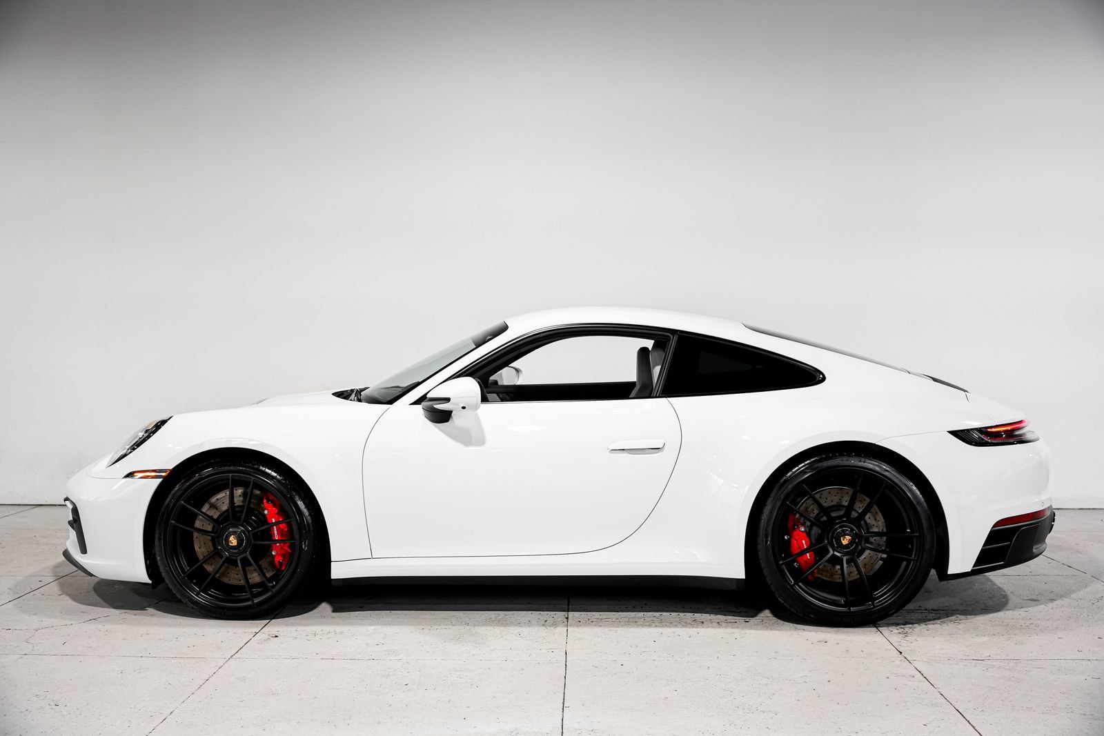Used 2022 Porsche 911 Carrera GTS RWD image 7