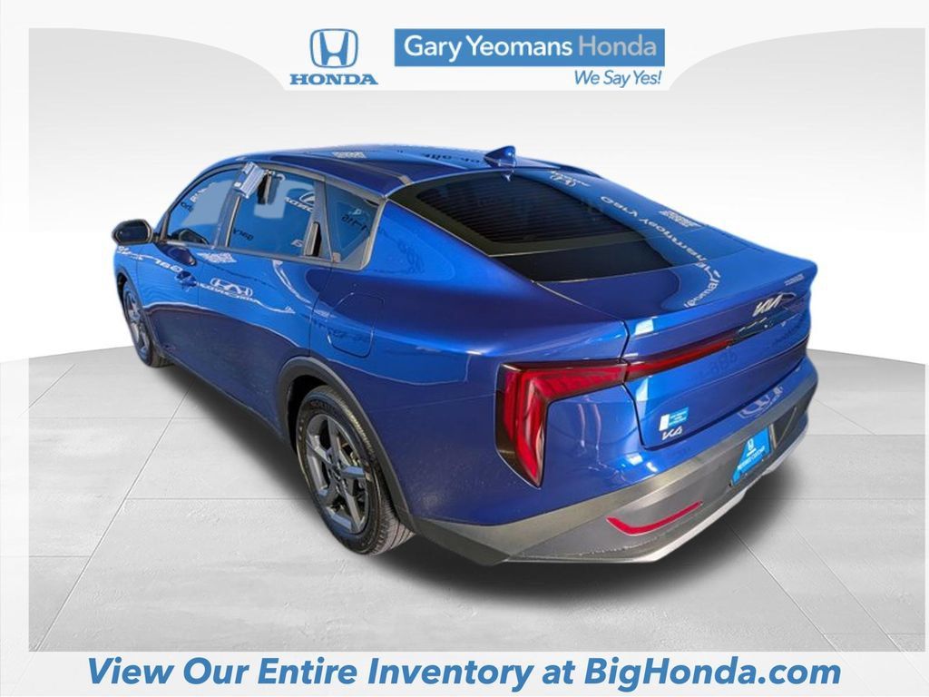 Used 2025 Kia K4 FWD image 8