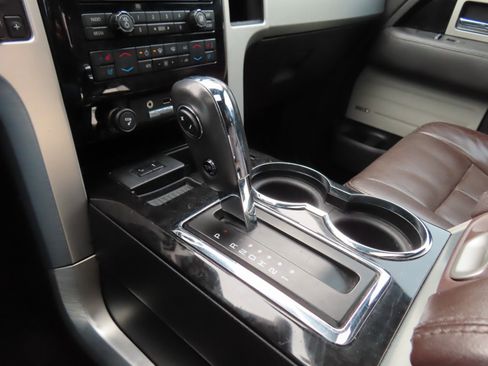 Used 2011 Ford F150 Platinum image 27