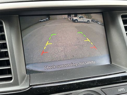 Used 2018 Nissan Pathfinder S image 8