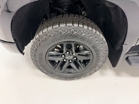 Certified 2025 Chevrolet Silverado 1500 Custom Trail Boss w/ Midnight Edition image 19