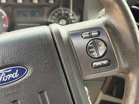 Used 2016 Ford F550 4x4 SuperCab Super Duty image 31