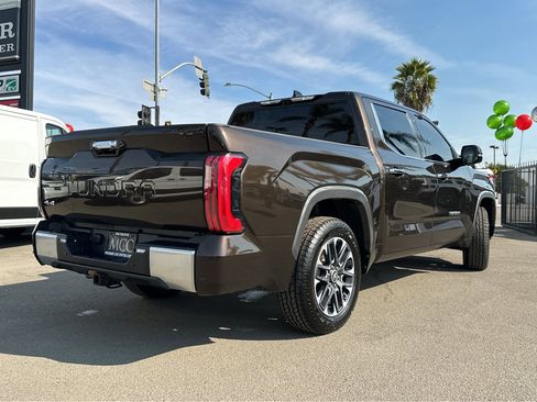 Used 2022 Toyota Tundra Limited image 13