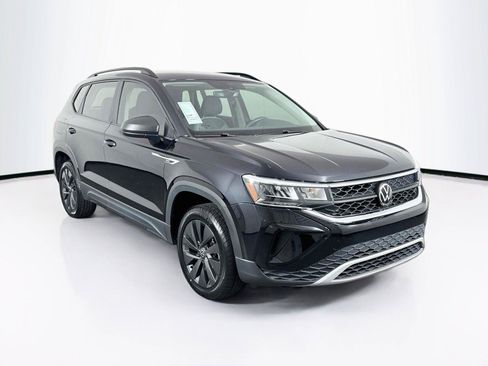 Used 2023 Volkswagen Taos S FWD image 8