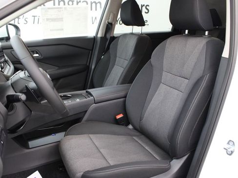 New 2026 Nissan Rogue SV FWD image 13