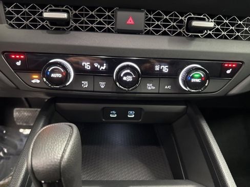 Certified 2025 Honda Accord SE image 34