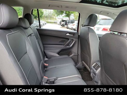 Used 2021 Volkswagen Tiguan SE w/ Panoramic Sunroof Package image 13