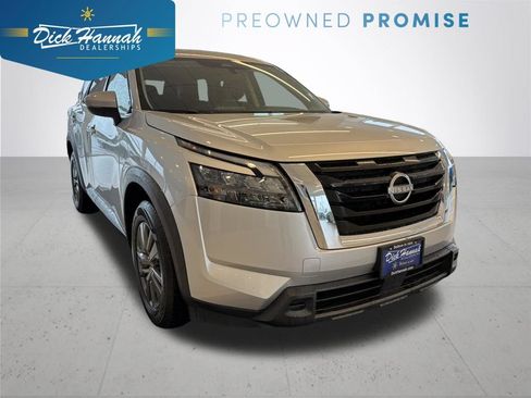 Used 2023 Nissan Pathfinder SV AWD/4WD image 1