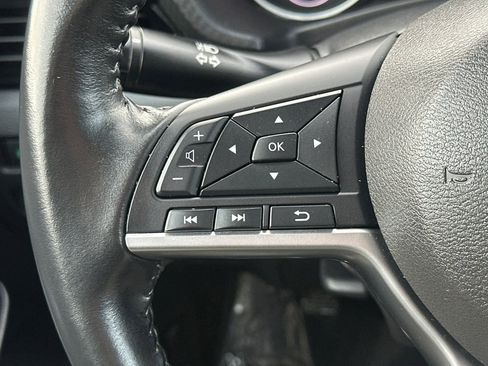 Used 2022 Nissan Sentra SV w/ Electronics Package image 25