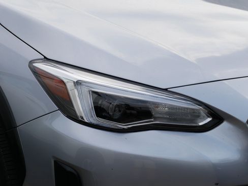 Used 2023 Subaru Crosstrek 2.5i Limited AWD/4WD image 2