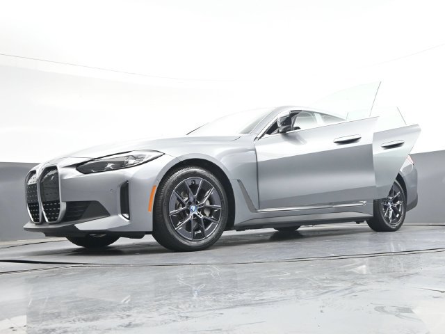 Certified 2024 BMW i4 eDrive35 w/ Premium Package RWD image 45