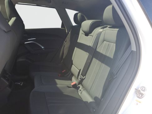 Used 2025 Audi Q5 Premium Plus w/ Premium Plus image 14