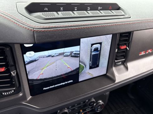 Certified 2025 Ford Bronco Raptor w/ Interior Carbon Fiber Pack AWD/4WD image 23