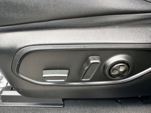 Certified 2023 Jeep Grand Cherokee L Limited AWD/4WD image 24