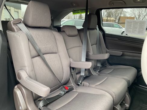 Used 2018 Honda Odyssey EX image 42