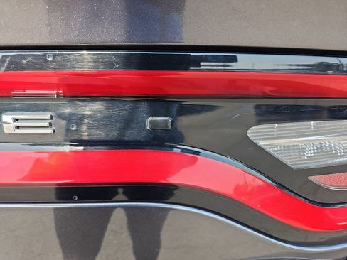 Used 2020 Dodge Charger SXT RWD image 29