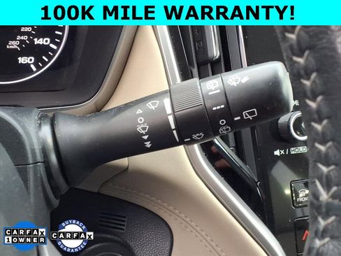 Used 2022 Subaru Outback Limited image 17