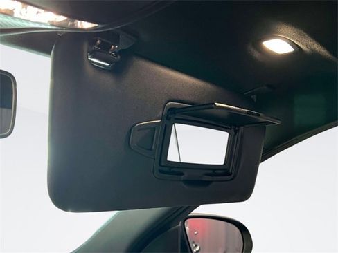 Used 2019 Mercedes-Benz C 300 4MATIC Sedan image 31