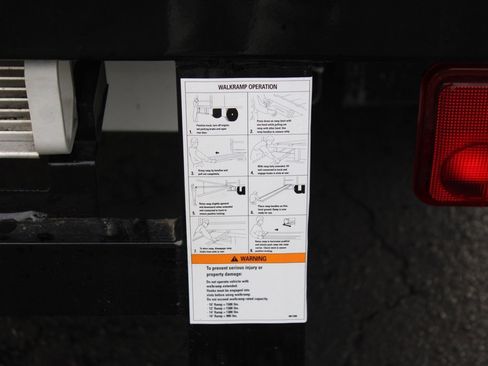 Used 2023 Mercedes-Benz Sprinter 4500 image 44