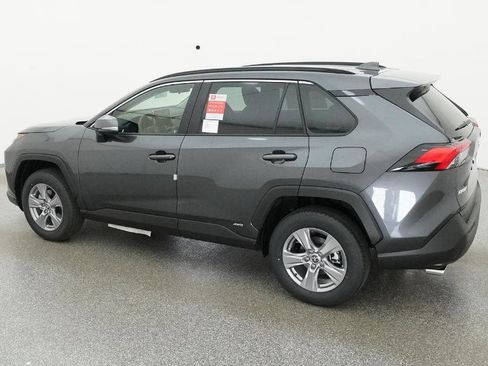 New 2025 Toyota RAV4 XLE image 11