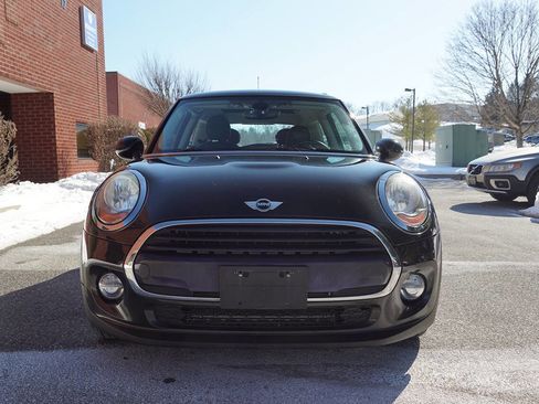 Used 2017 MINI Cooper 2-Door Hardtop image 11