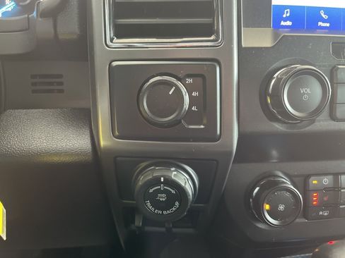 Used 2020 Ford F150 XLT w/ Equipment Group 302A Luxury image 23