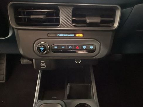 Used 2025 Ford Maverick XL w/ Equipment Group 102A AWD/4WD image 22