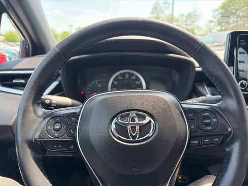 Certified 2022 Toyota Corolla SE w/ SE Premium Package FWD image 24