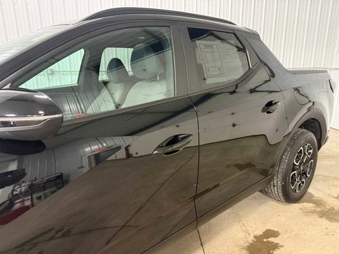 Used 2022 Hyundai Santa Cruz SEL Premium image 7