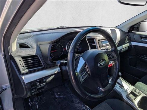 Used 2013 Subaru Legacy 2.5i Premium w/ Popular Pkg 2 image 10