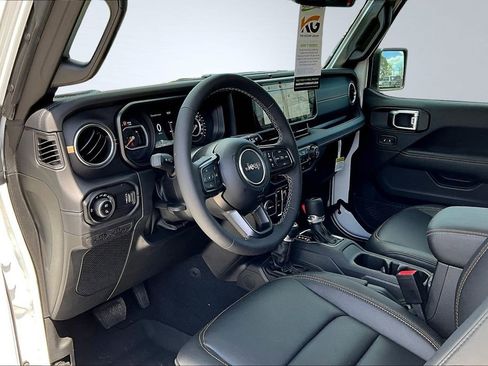 New 2025 Jeep Gladiator Sport AWD/4WD image 8