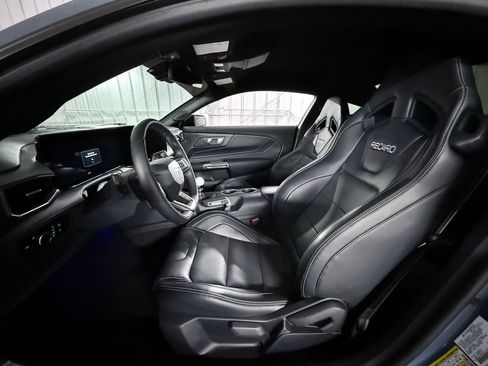 Used 2024 Ford Mustang GT Premium w/ GT Performance Package RWD image 18