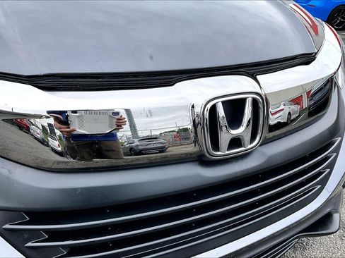 Used 2022 Honda HR-V LX image 29