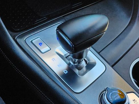 Used 2024 Genesis G70 2.5T w/ Sport Prestige Package image 28