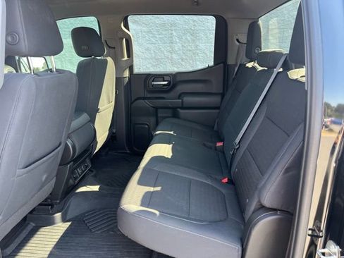 Used 2021 Chevrolet Silverado 1500 LT AWD/4WD image 5