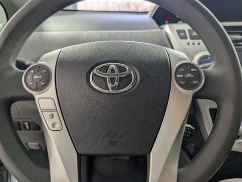 Used 2013 Toyota Prius V Two image 22