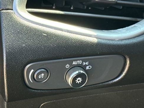 Used 2024 Chevrolet Malibu LT FWD image 19