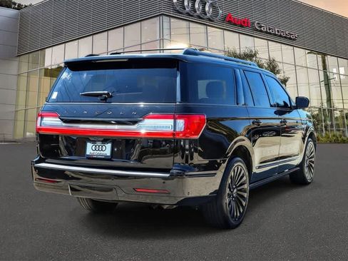 Used 2019 Lincoln Navigator L Reserve AWD/4WD image 4