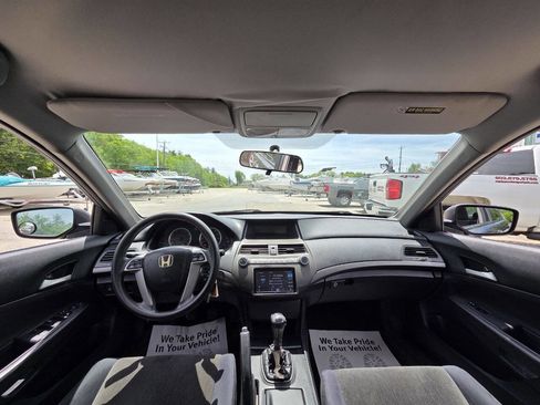 Used 2010 Honda Accord LX image 20