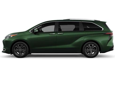 New 2026 Toyota Sienna Platinum image 4