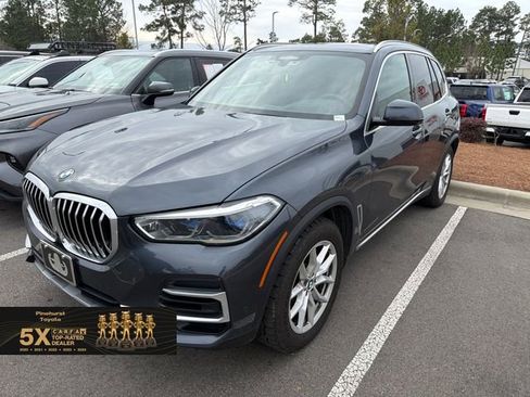 Used 2022 BMW X5 xDrive40i w/ Executive Package image 42